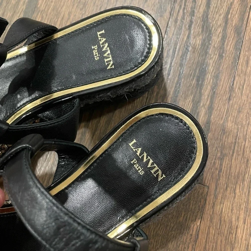 Lanvin Paris Black Leather Espadrille Flatform Sandal size EU 36 with gold chain